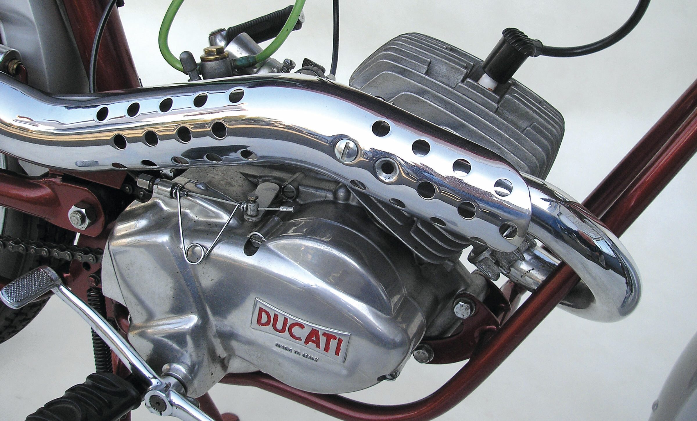 Ducati sl1 3