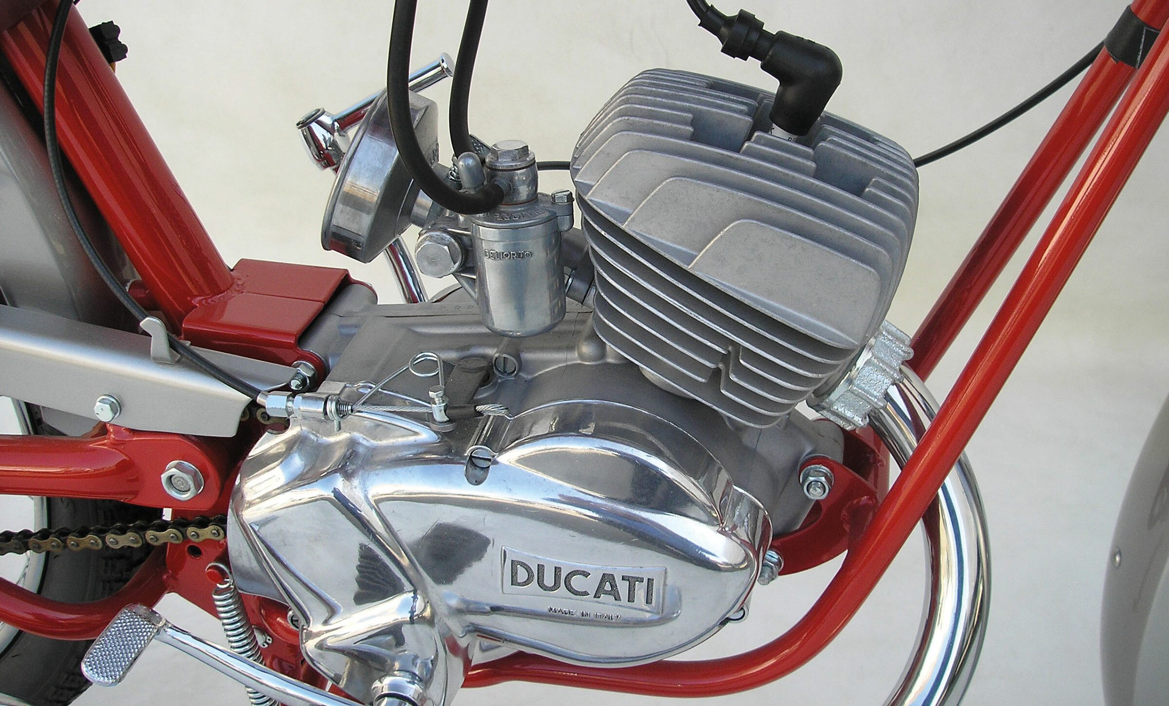 Ducati sl2 4