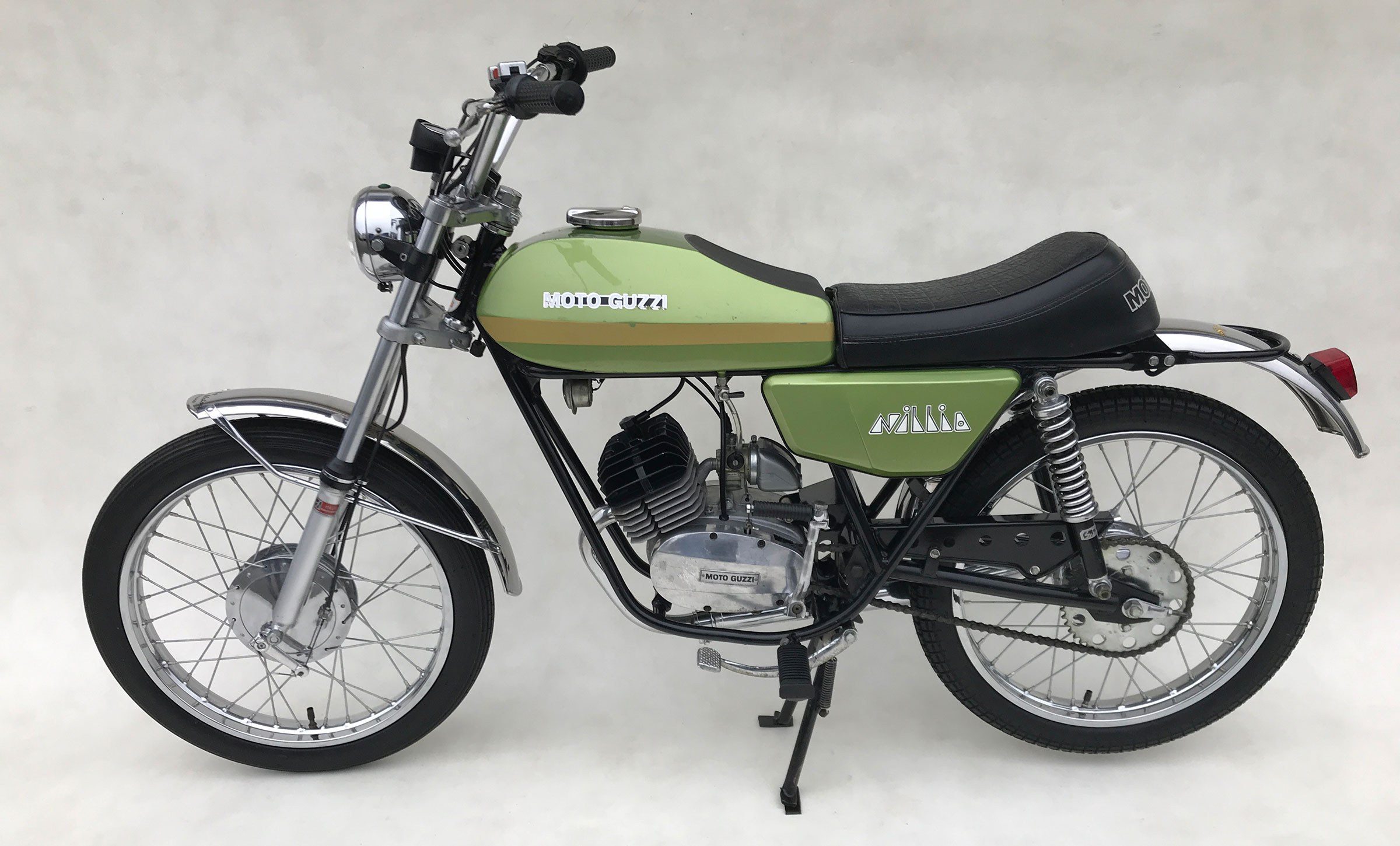 Moto guzzi gs50 nibbio 1974 2