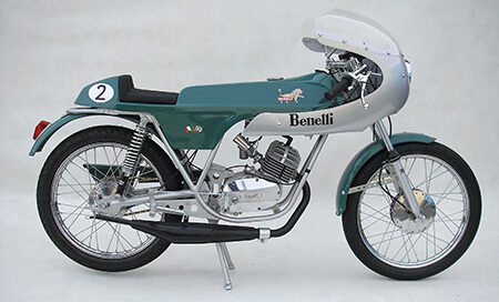 Benelli cafe racer thumb